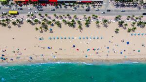 Read more about the article Sun, Sand, and Silicon: The Best Locations for Tech Startups in Florida