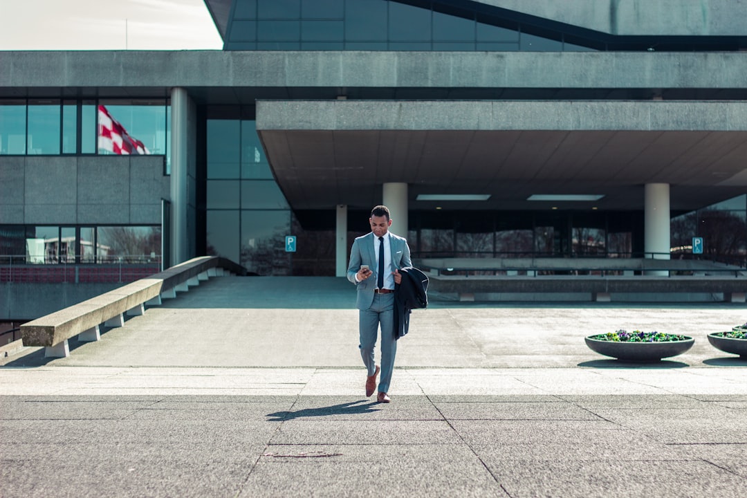 Formation continue pour entrepreneurs: développez vos compétences.