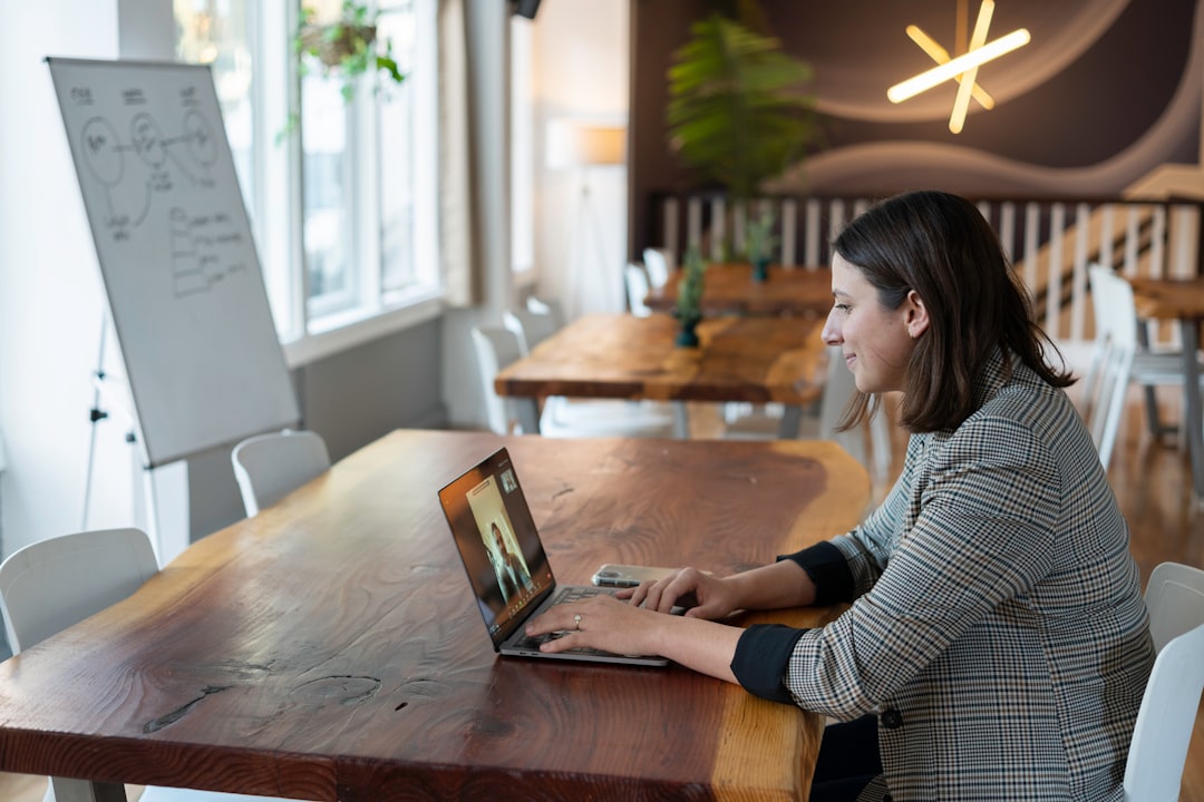 Wie Online-Lernen kleinen Unternehmern beim Wachstum hilft