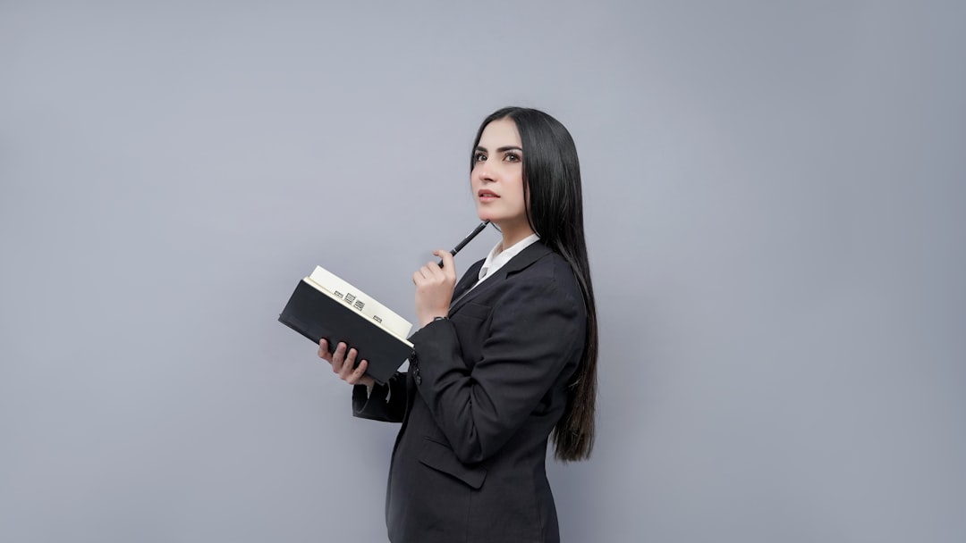 Read more about the article 5 Low Cost Online Business Ideas for Entrepreneurs