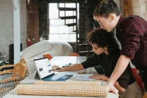 Read more about the article 10 Small Businesses to Start with Little Capital