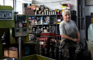 Read more about the article Home-Based Candle Making Business
