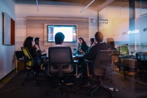Read more about the article Launching Your Own Business: A Guide to Starting Up