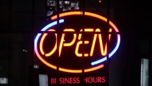 Read more about the article Accelerating Small Business Growth Through Consulting