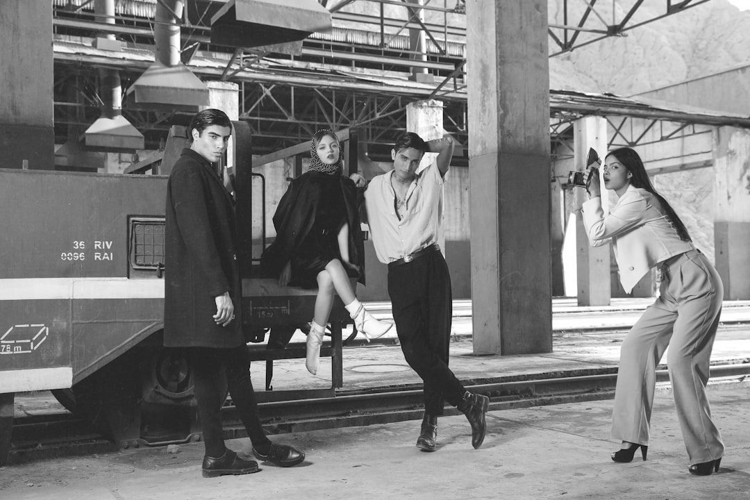 Read more about the article Exquisite Designs by Renowned Fashion Designer