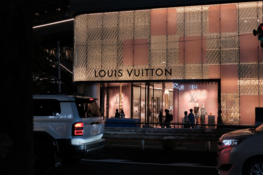 Read more about the article Stylish Louis Vuitton Clothing: Elevate Your Wardrobe