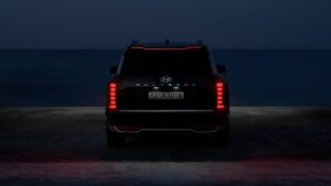 Read more about the article Indulge in Luxury with Gucci’s Exquisite Collection